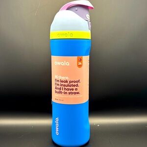 NWT Owala 24oz FreeSip Stainless Steel Water
Bottle hummingbird
